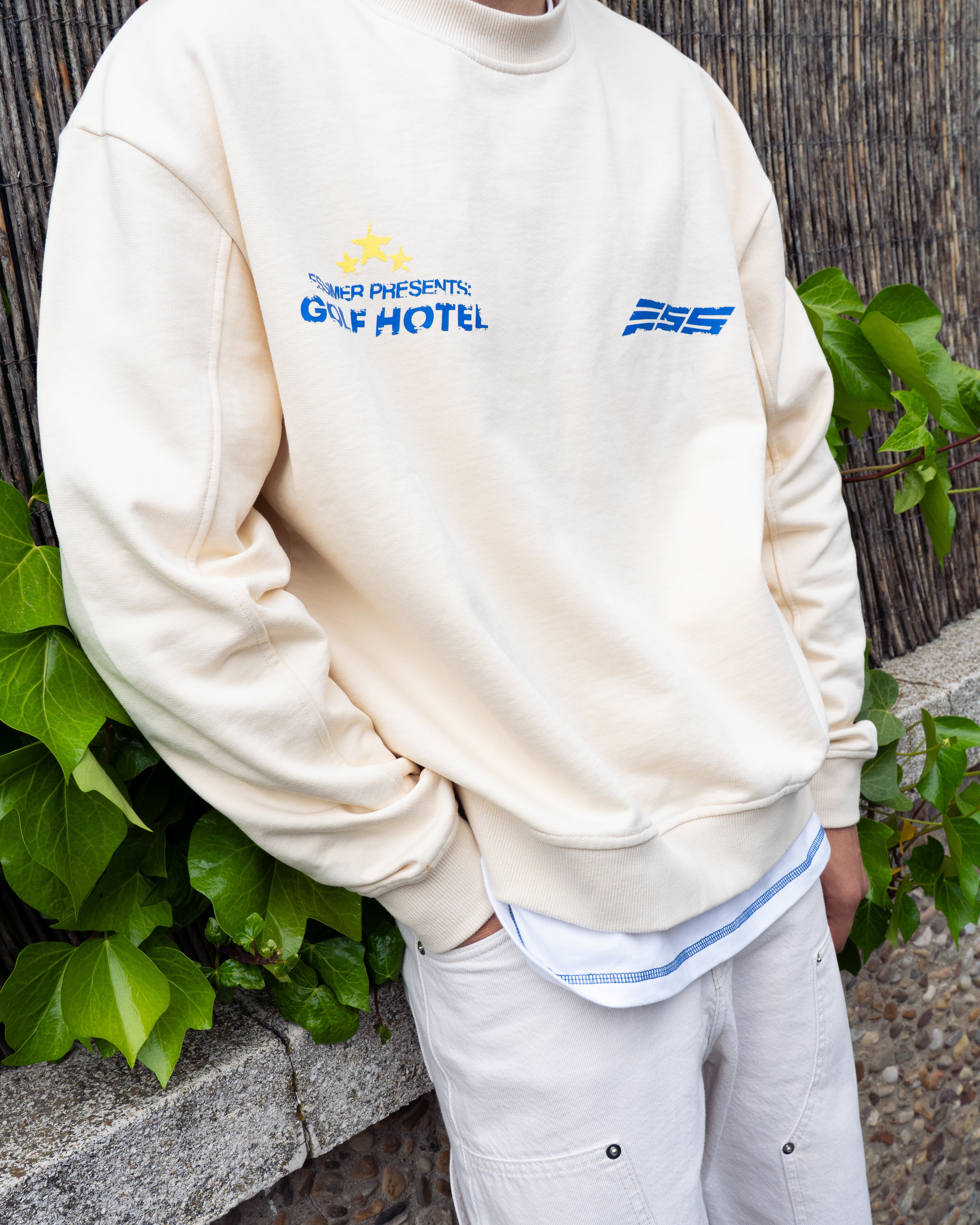 Le Club Crewneck